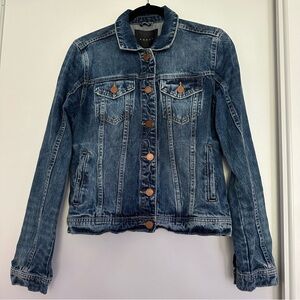 Blank NYC denim jacket in medium blue size small.